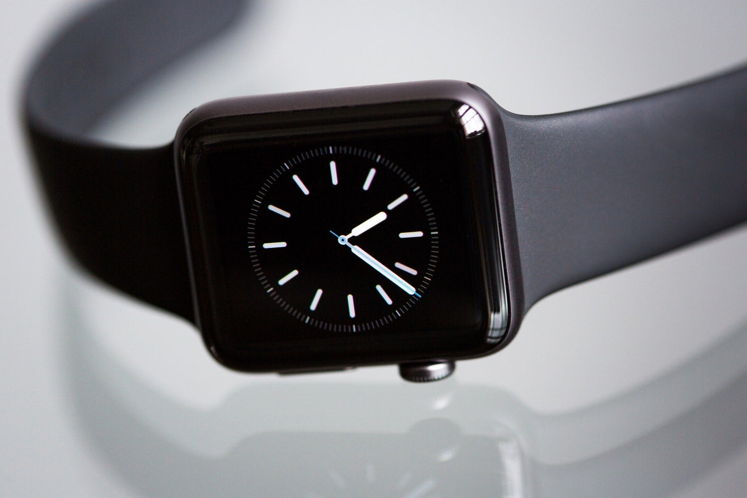Smart Watches & Wearables